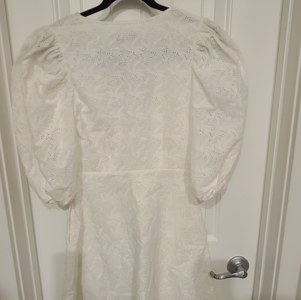 NWT Nicholas lace white eyelet dress with pouf sleeves - Picture 2 of 6